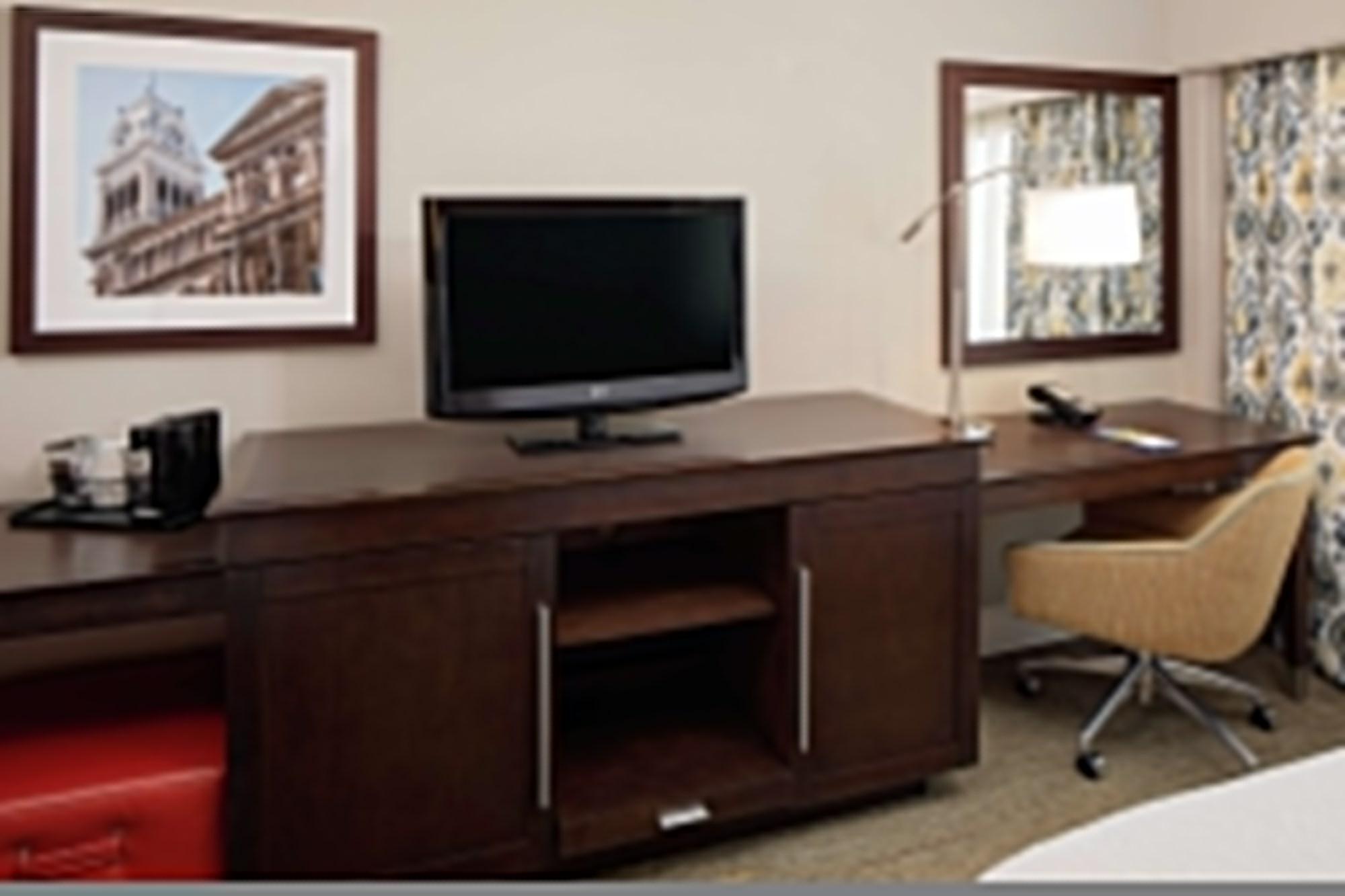Hampton Inn Louisville Downtown Exterior foto